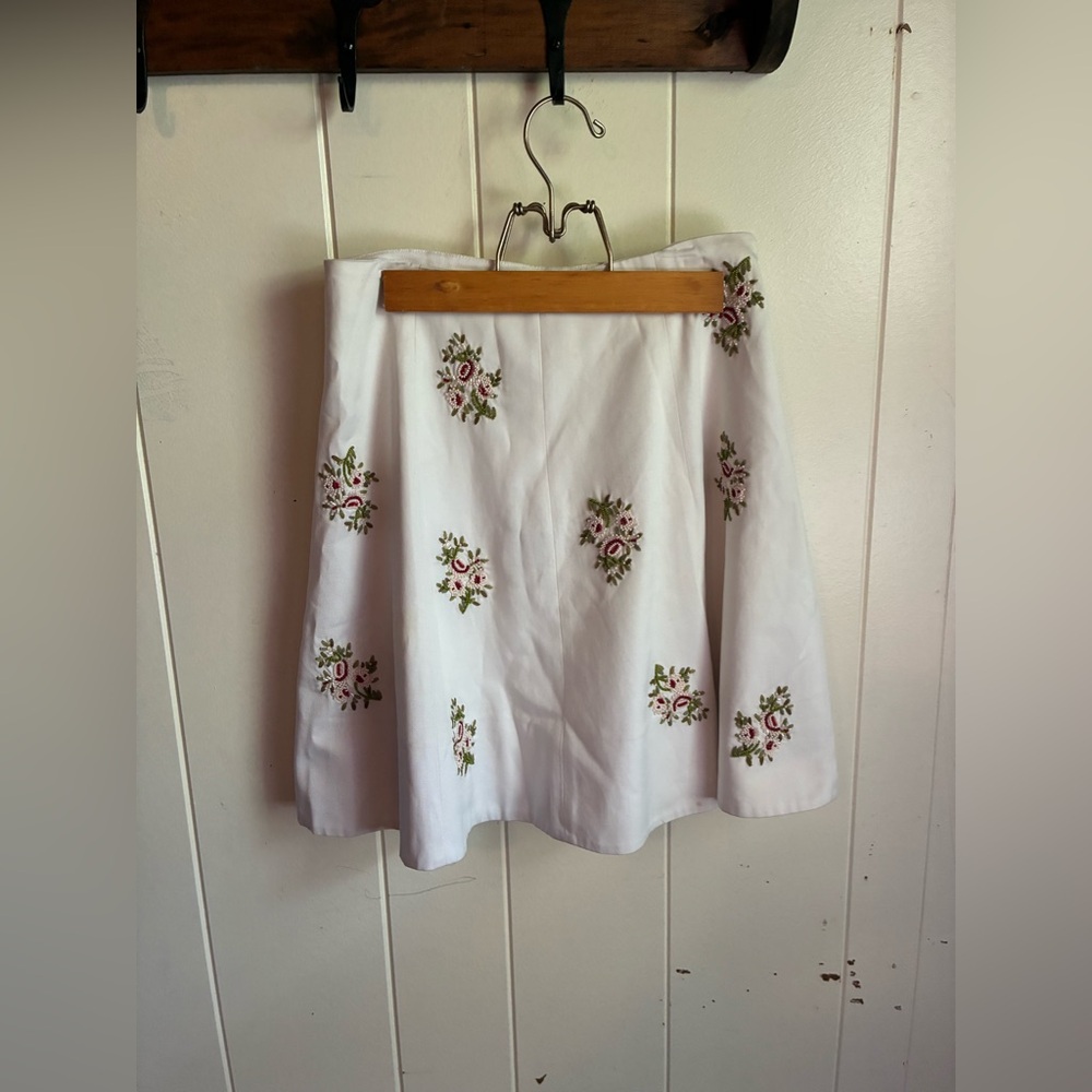 Club Monaco Embroidered Skirt